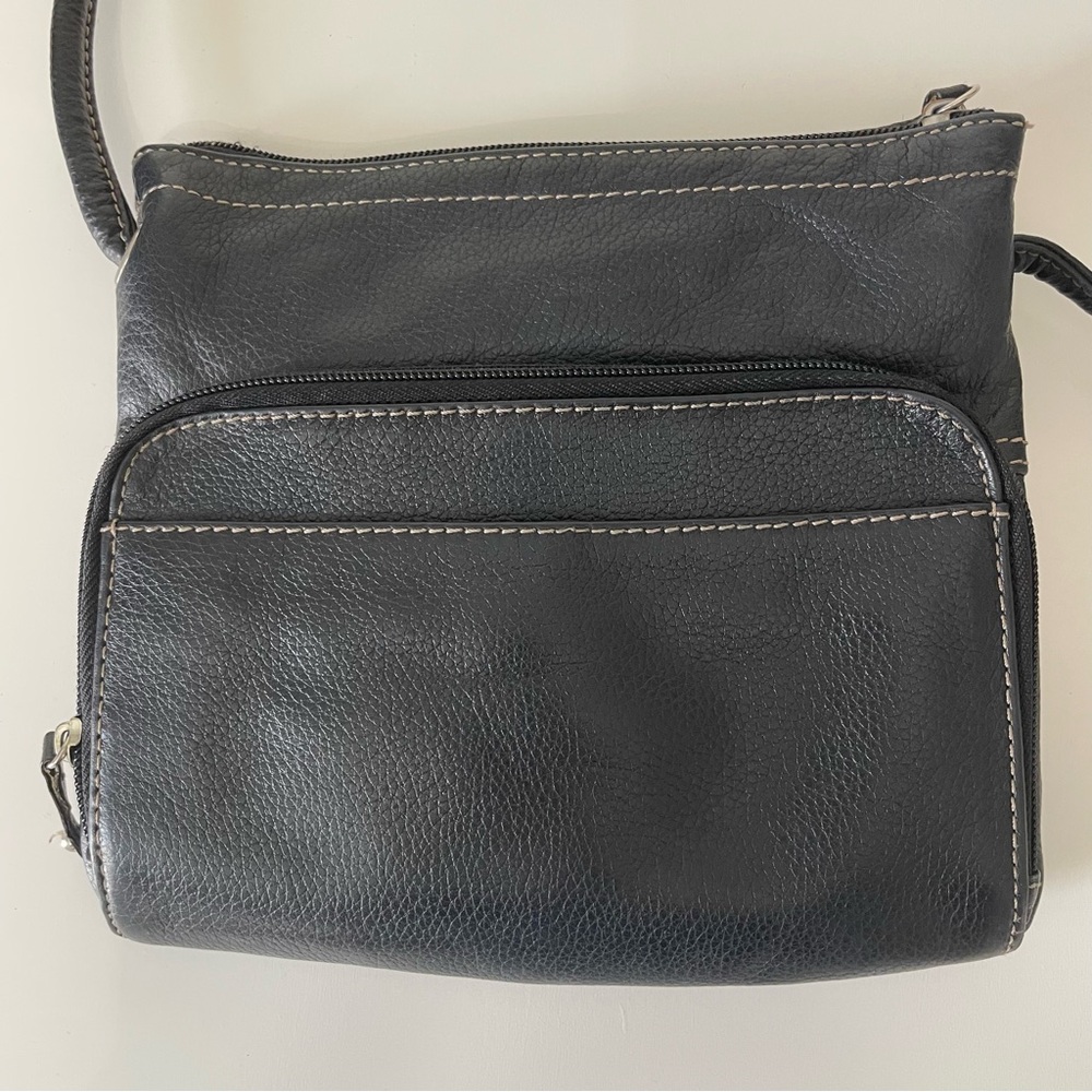Tignanello Pebbled Leather Crossbody Bag Charcoal Gray Travel Vacation Minimai